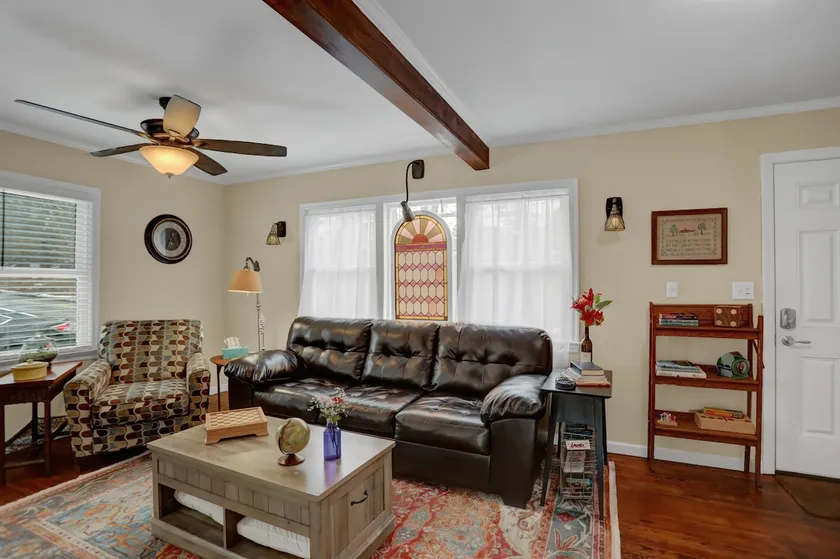 The Cottage at Honey Creek - Image 1