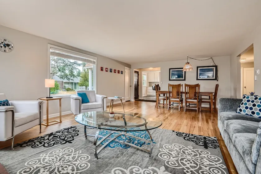 Downtown Tigard Getaway - Image 1