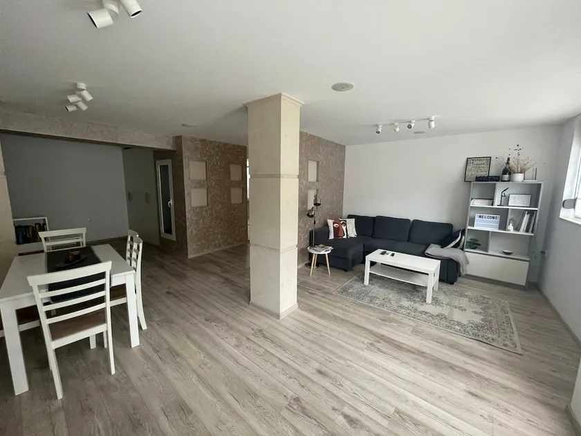 Blago Stay - Luxurious City Center Apartment - Image 1