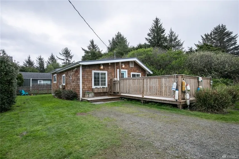 Sand Bucket Cottage - Image 1