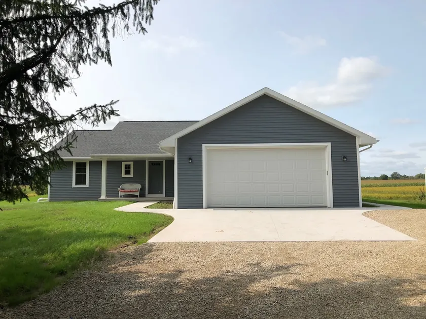 Quiet Country Home close to Lake Winnebago - Image 1