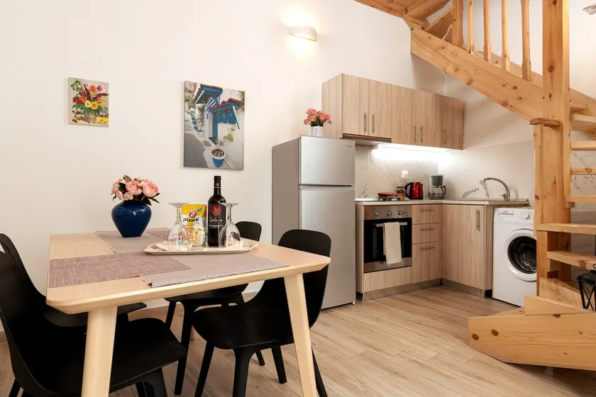 niochori apartment 2 - Image 1
