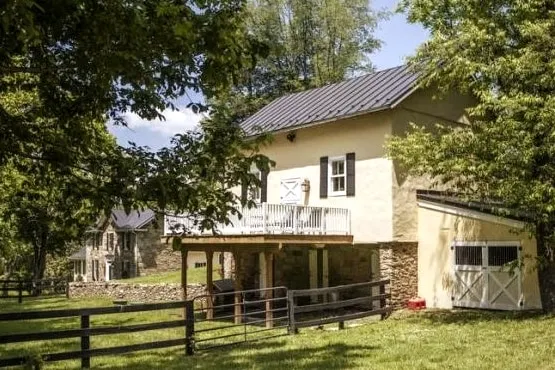 super cosy cottage with high speed internet! - Image 1