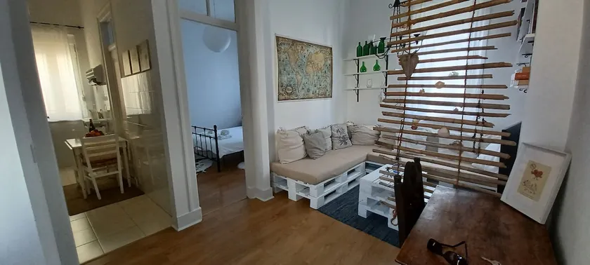 Lissabon Nest - I Et Landsby Midt Byen - Image 1