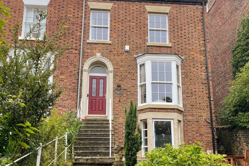 Captains House - Image 1
