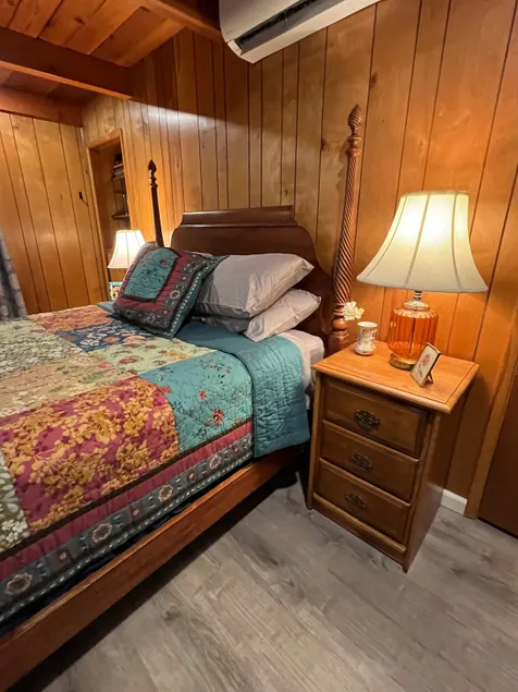 Cabin on the Ridge - Image 1