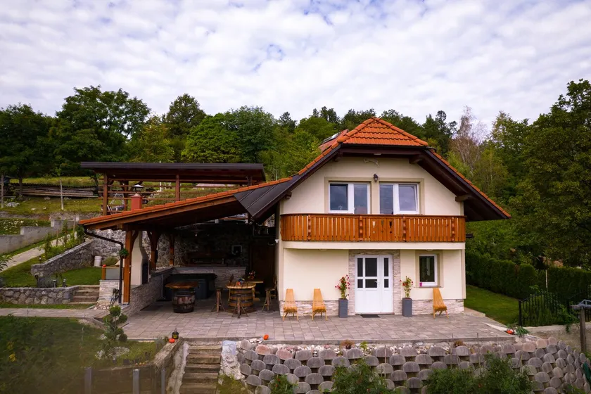 Vineyard cottage Na hribu - Image 1