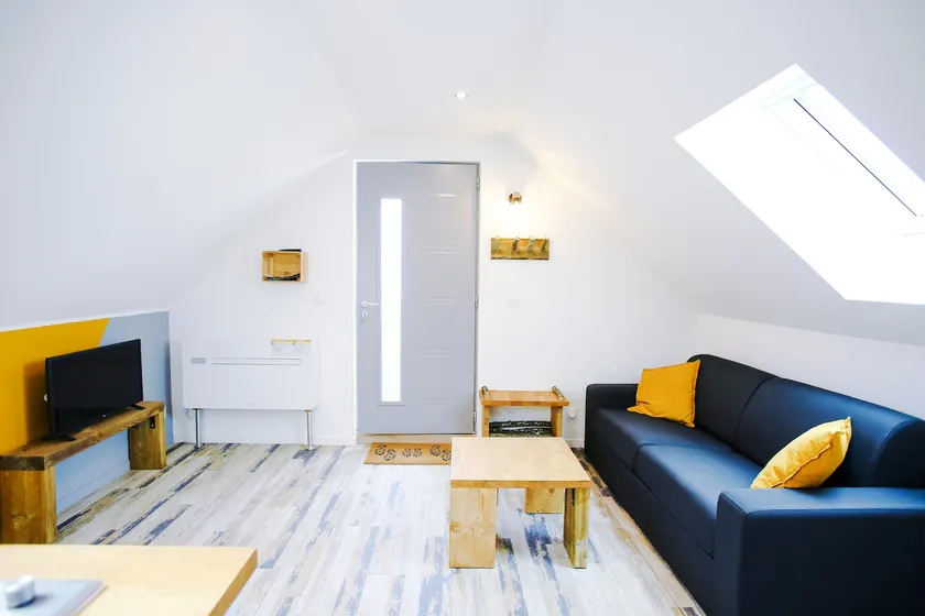 Between CHAMBORD, BEAUVAL & CHEVERNY - Image 1