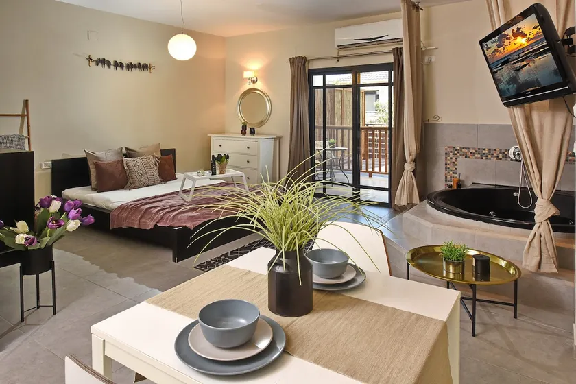 Moka - Suite with private pool - Image 1