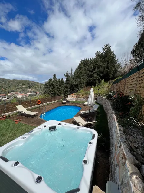 Ampelos Cretan Villa - Private Pool & Heated Ozone Jacuzzi - Image 1