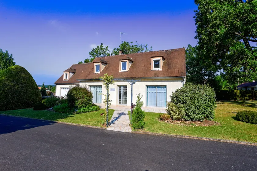 LES DRYADES MILLY - Image 1