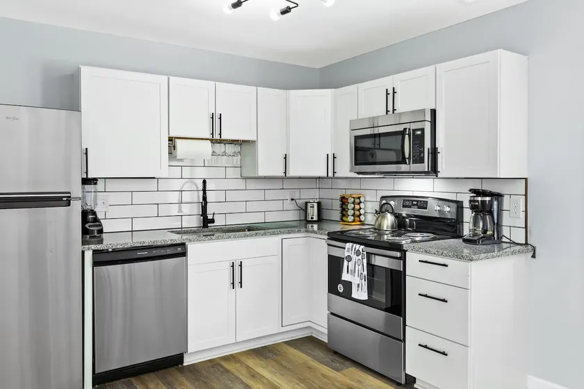 Renovated Modern 2 Bedroom UNC Townhome with Pool - Image 1