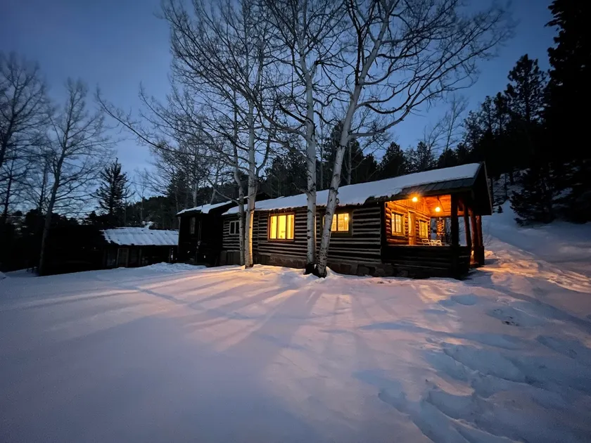 Sleepy Hollow Retreat with Hot Tub + Barrel Sauna - Image 1