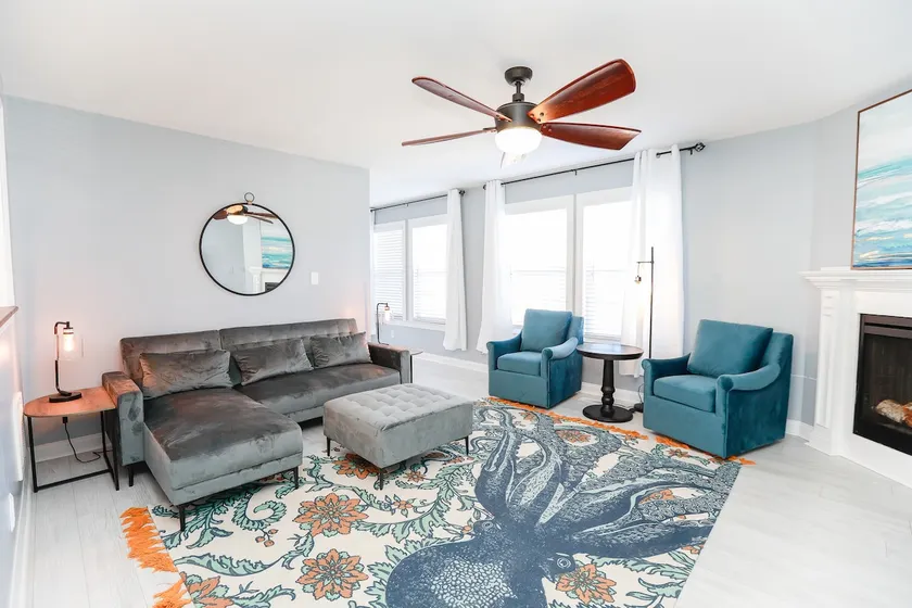 Steps to the Beach | Sun-Filled 4BR Townhouse - Image 1