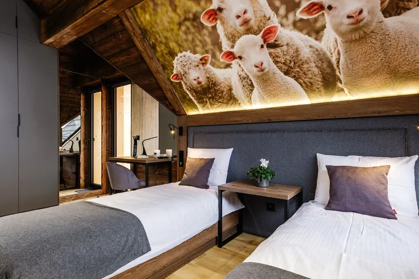 BAŃSKA OSTOJA – a one-of-a-kind holiday cottage - Image 1