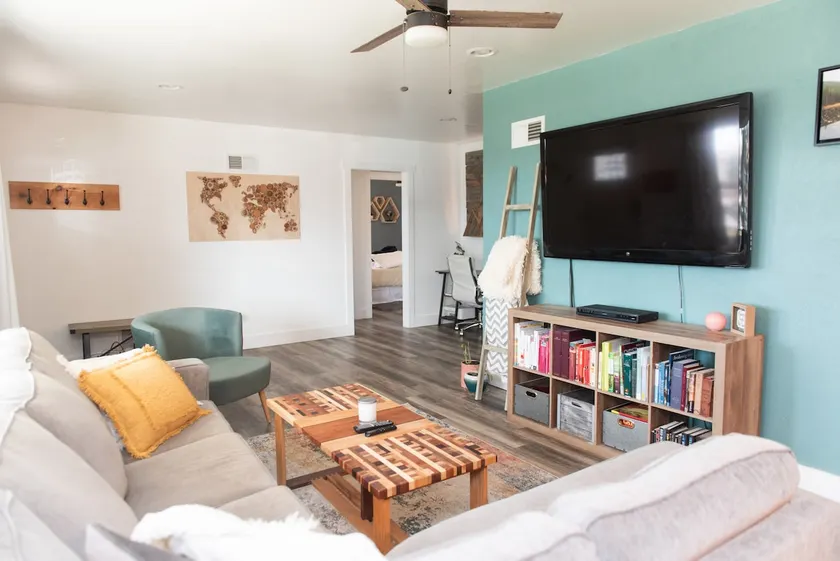 Warm Woodland Retreat w/ 2 Bed 1 Bath - Image 1