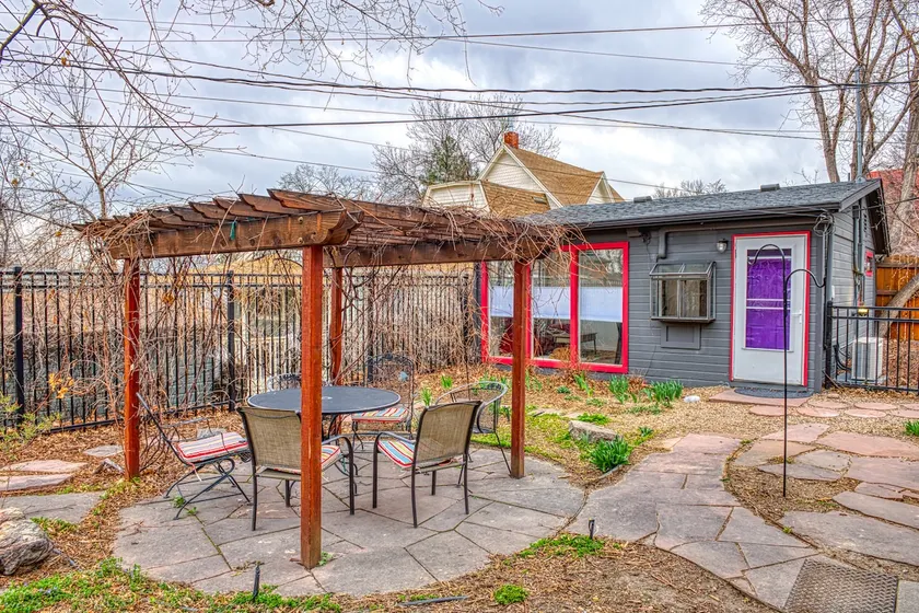 Sweet cottage in the heart of Old Town Longmont - Image 1