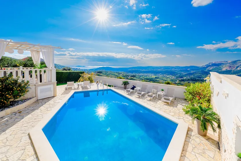 Villa Lucia - Image 1