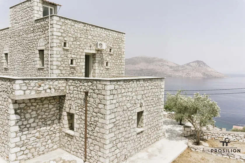 Prosilion Stone House - Image 1