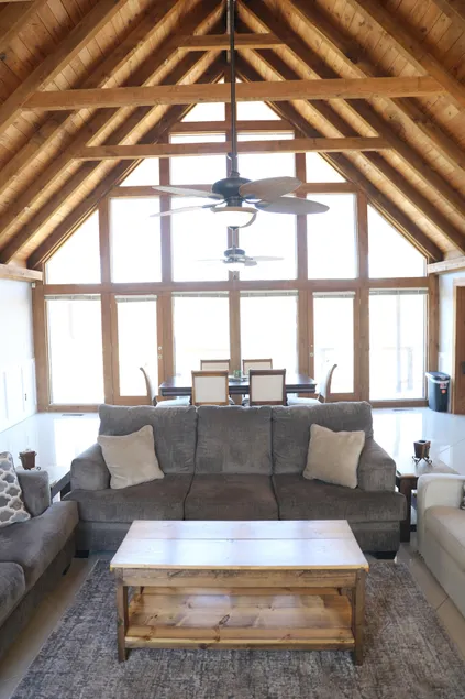 Spacious 5-Bedroom Home on Lake Cumberland! - Image 1