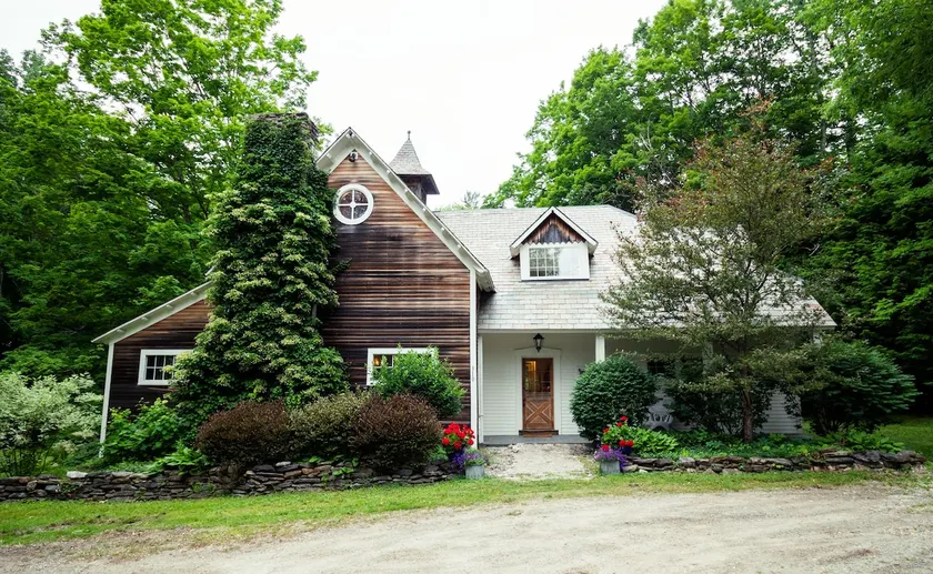 Home in the Heart of Dorset Village - Image 1