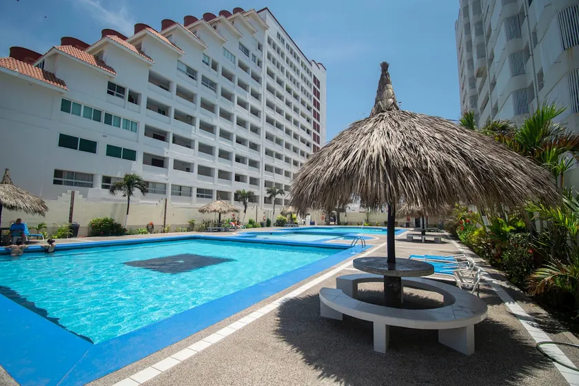 Oceanfront Escape in Mazatlan Villa for 10 Guest - Image 1