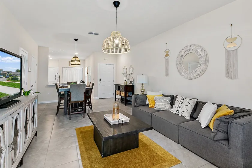 Palm Villa: 5 beds, playground, UNF, Food - Image 1