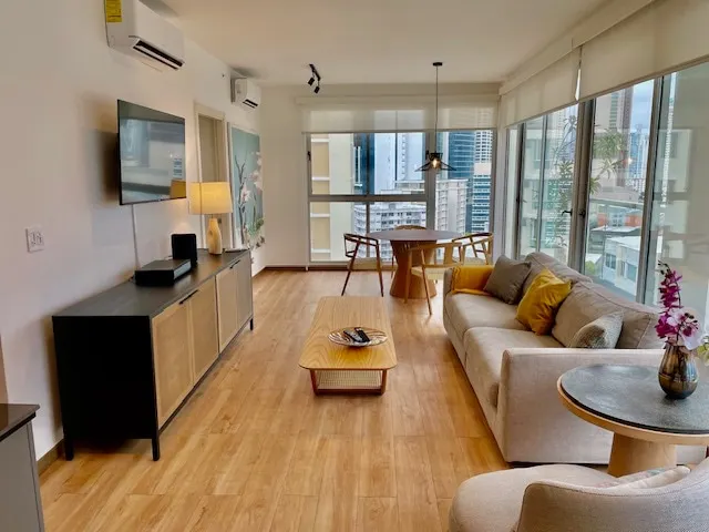 Ph Quartier Marbella 16D apt with rooftop pool - Image 1