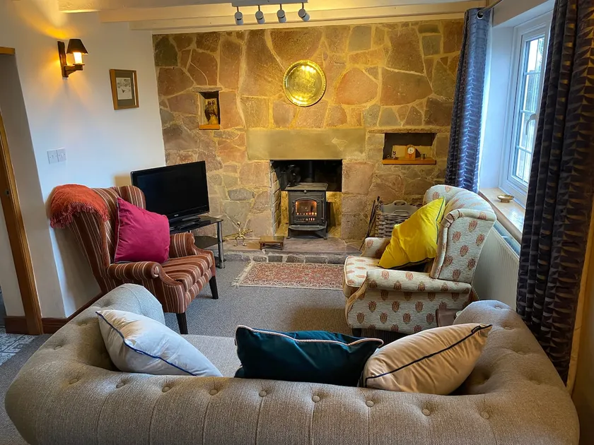 Cosy 2 bed cottage in peaceful rural herefordshire - Image 1