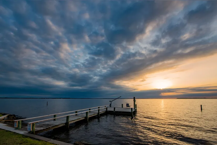 Waterfront Home on the Pungo River. - Image 1
