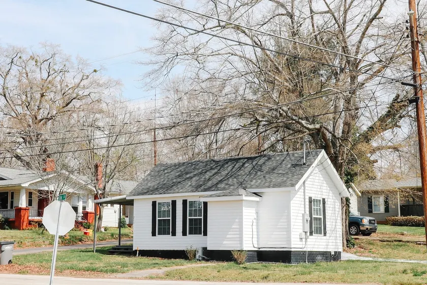 12 min to Clemson | Quiet home in small town S.C. - Image 1