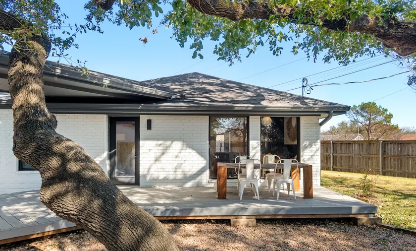 Private Casita Oasis Under the Majestic Oaks - Image 1