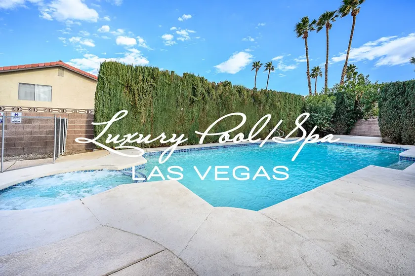 Vegas Retreat with heated pool/spa minutes from Harry Reid airport & the Strip!  - Image 1