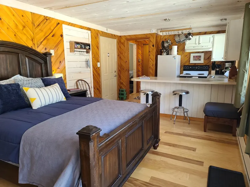 Studio Apartment on the St. Louis River - Image 1