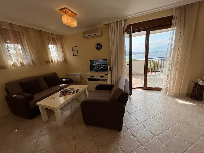 Santa Marina 2-bedroom apt. w/ Sea View + Terrace - Image 1
