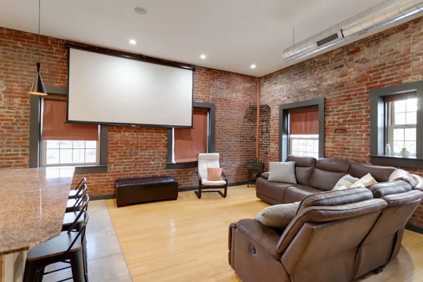 Entire Building | Rooftop Deck | Sleeps 12 - Image 1