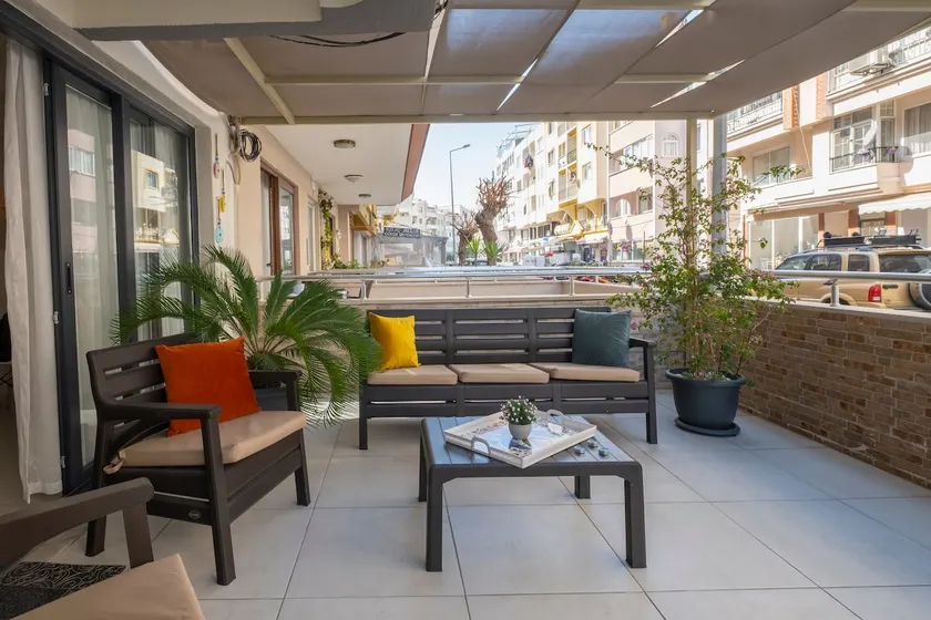 Ezgi's Apartment With Terrace in Marmaris - Image 1