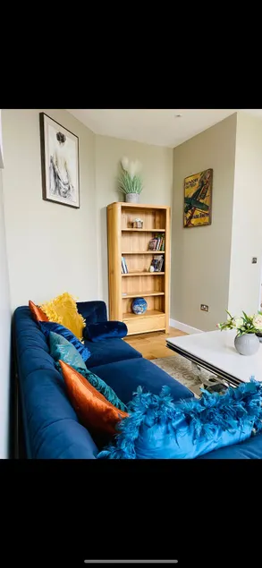 High Street Location the BEST apartment Canterbury - Image 1
