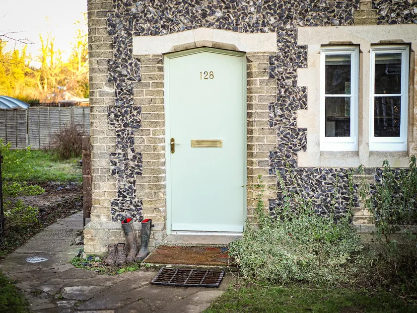 The Gatehouse- a charming historic cottage - Image 1