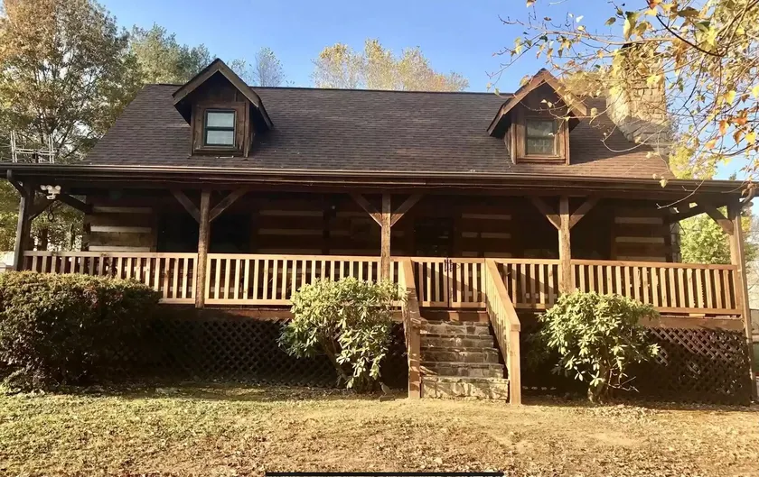 Cabin by the Creek  Sleeps 8 on 3 Beautiful acres - Close to town and activities - Image 1