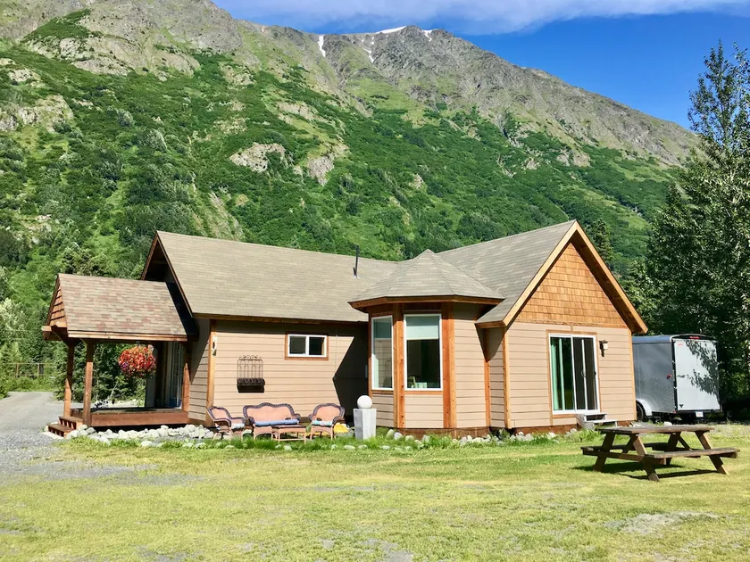 Inn at Tern Lake - Image 1