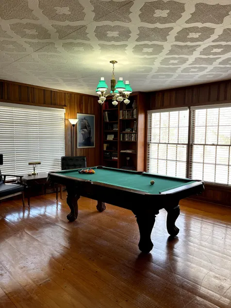 Historic Mt. Vernon House - Perfect family home, walking distance from downtown - Image 1