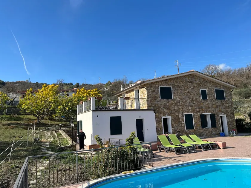Countryside Apartment Mimosas & Pool - Image 1