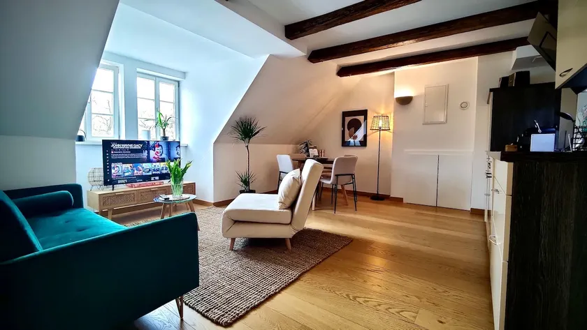 One Apartment Albertsplatz - Design & Zentral - Image 1