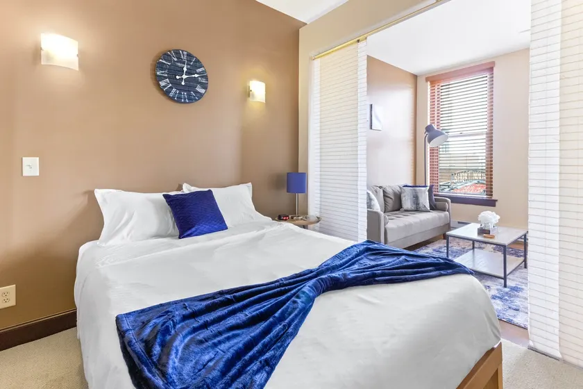 Cozy Short North Loft - Best Location - Image 1