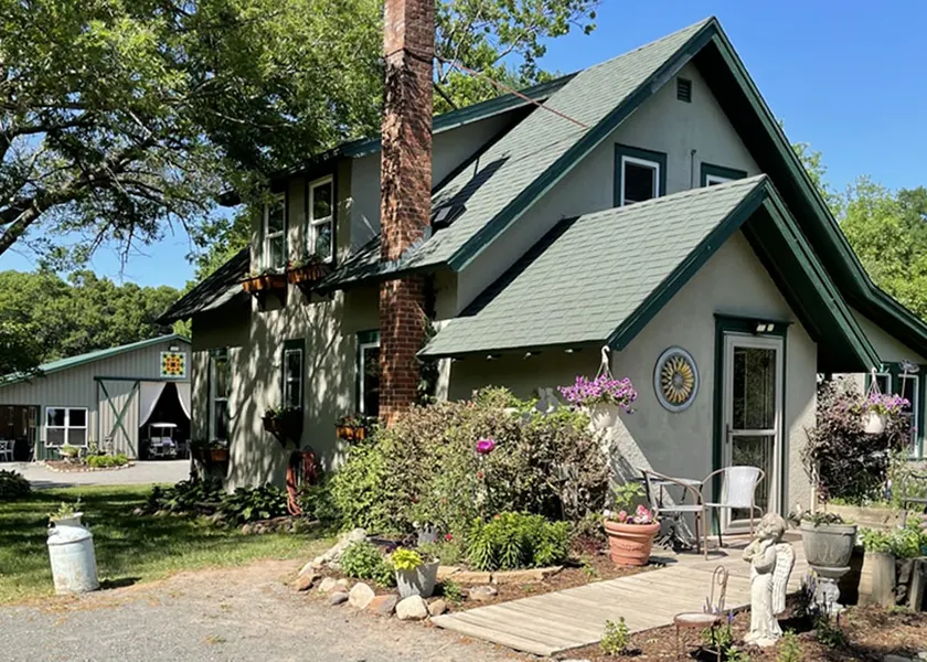 The Cottage @ Sunflower Hill - Image 1