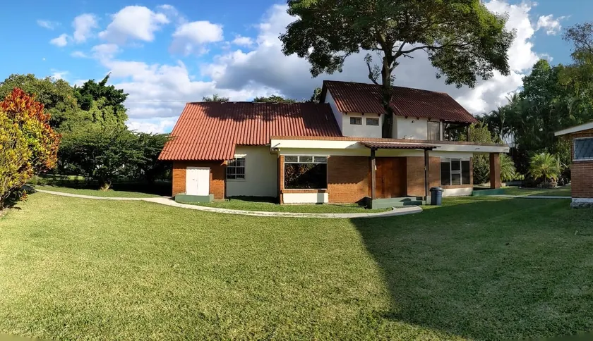 La Casa del Lago - Image 1