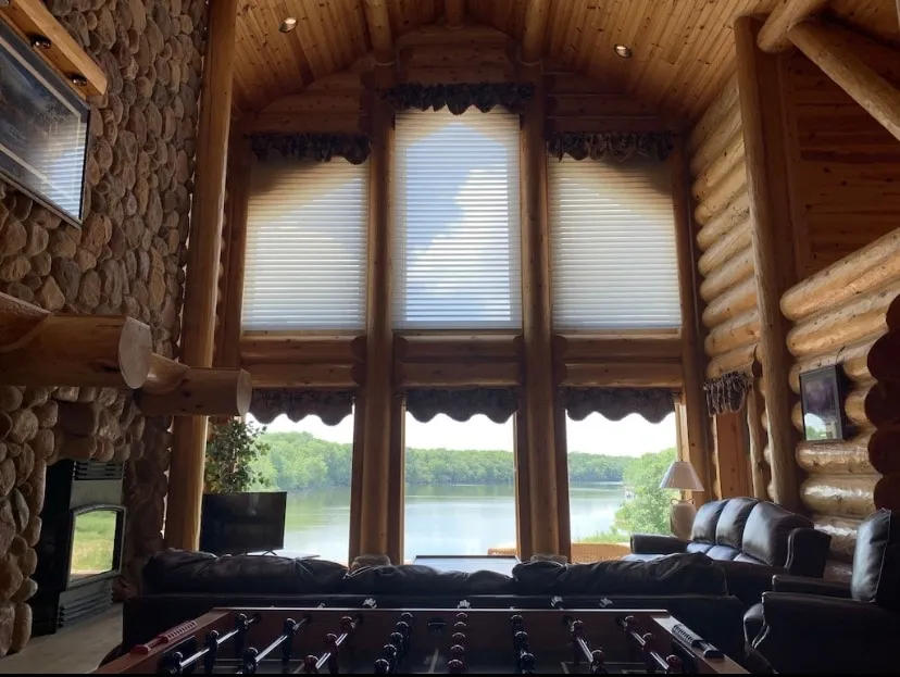 Cabin w/ Hot Tub on the River - Image 1