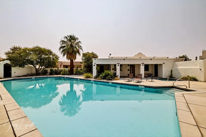 Luxury Oasis with Private Pool and Hot Tub - Image 1