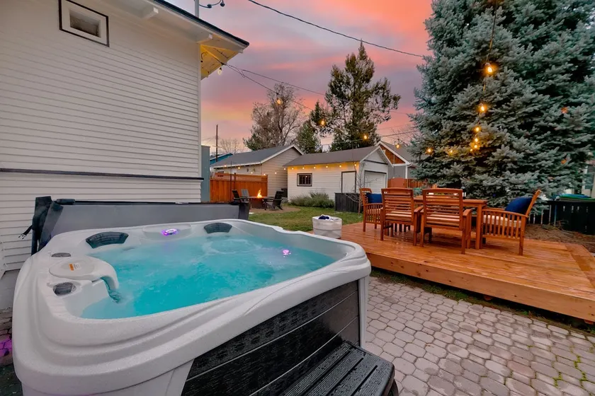 Luxury Craftsman @Hyde Park -HotTub + Fire - Image 1